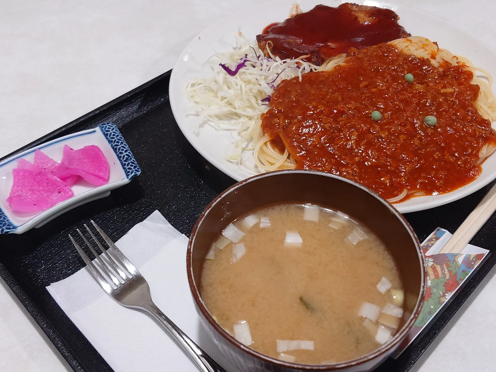 洋食中華 エチゴヤ · 8